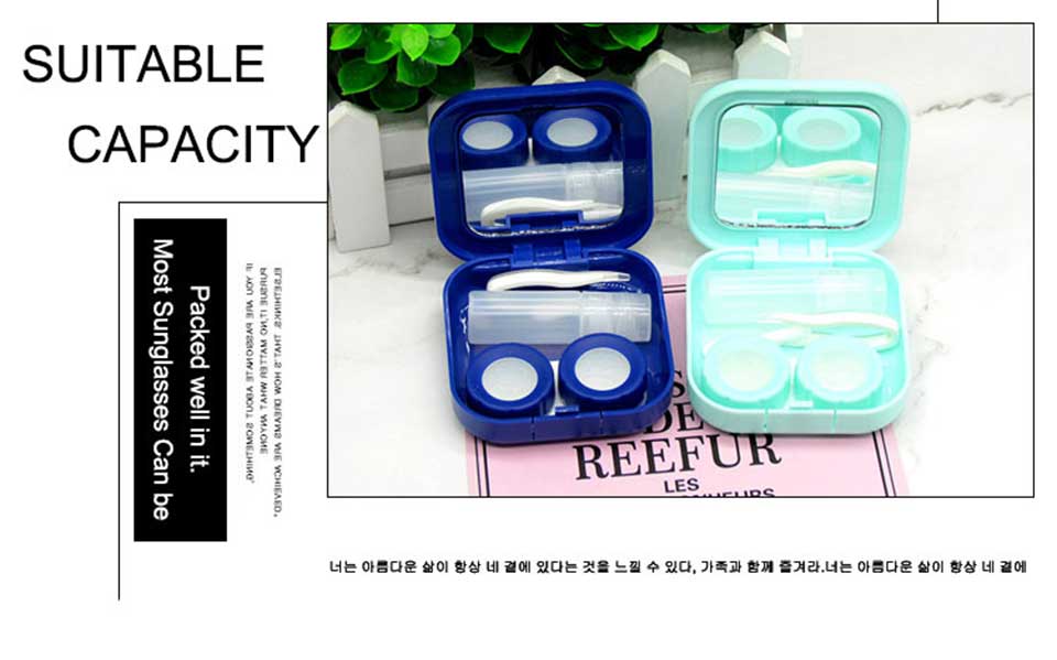 Cleaning A Contact Lens Case