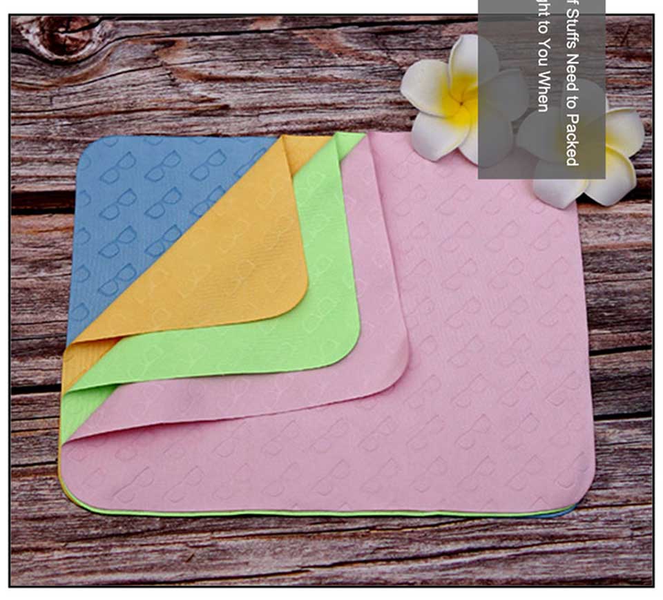 Clean Eyeglass Cloth
