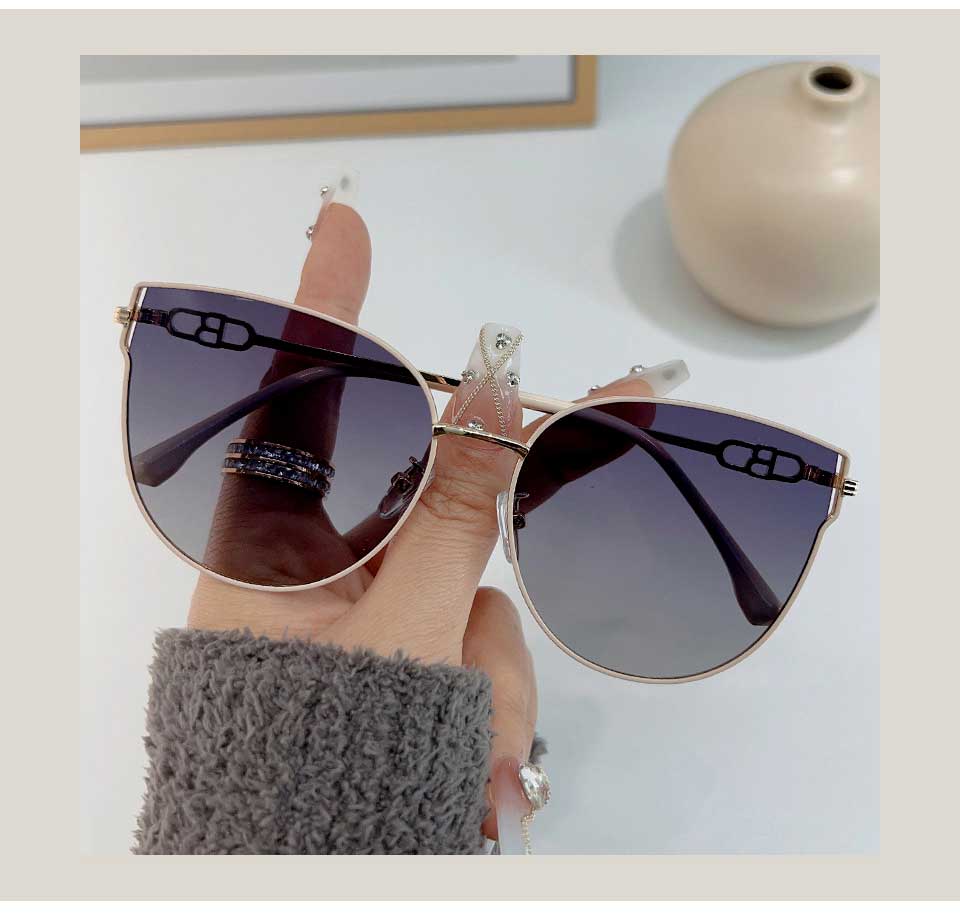 Polarized Heart Sunglasses