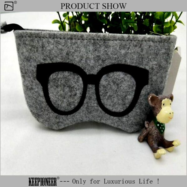 Little Felt Bags