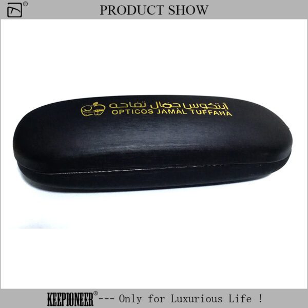 Clamshell Glasses Case