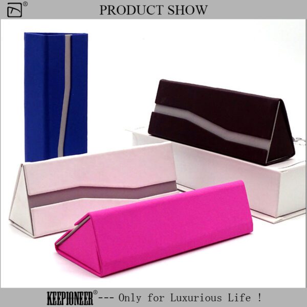 Eyeglasses Display Case