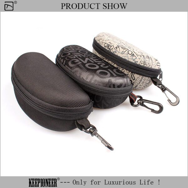 Hanging Glasses Case