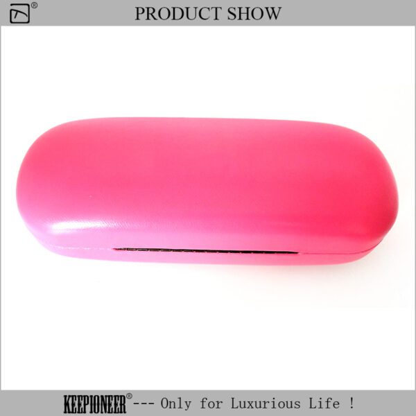 Magnetic Glasses Case